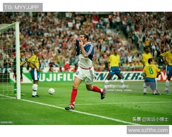 90年代传奇足球巨星群英荟萃 见证黄金时代的荣耀与激情 90年代传奇足球巨星群英荟萃 见证黄金时代的荣耀与激情