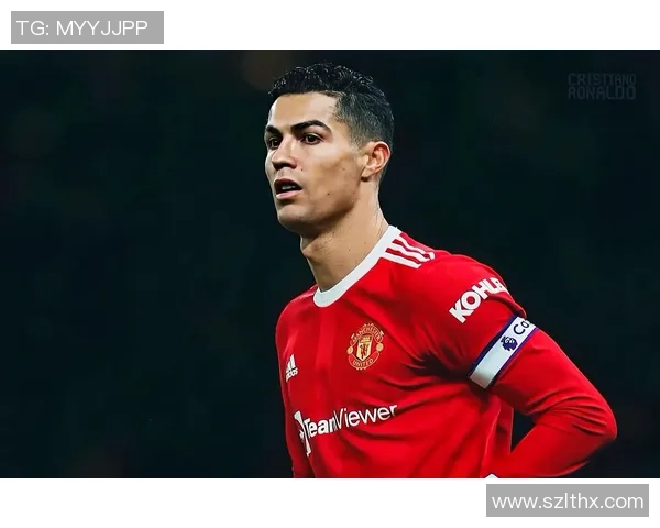 C罗小辫子造型引领潮流成为足球场上最耀眼的明星壁纸设计 C罗小辫子造型引领潮流成为足球场上最耀眼的明星壁纸设计
