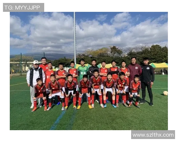 从草根少年到绿茵巨星的传奇之路:足球小将的梦想与奋斗 从草根少年到绿茵巨星的传奇之路:足球小将的梦想与奋斗