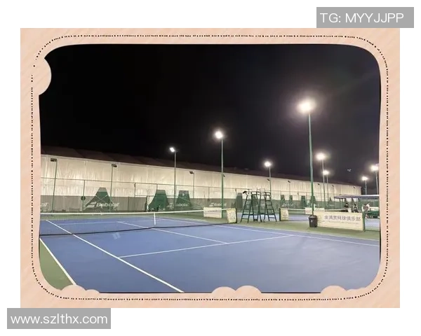 修正带足球球星的风采与传奇:从球场到人生的多维度解析 修正带足球球星的风采与传奇:从球场到人生的多维度解析