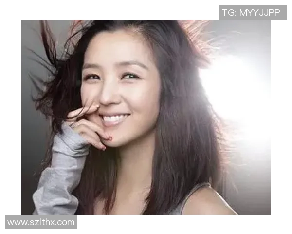 她因长相酷似足球球星成为校园明星 引发粉丝热议与话题讨论 她因长相酷似足球球星成为校园明星 引发粉丝热议与话题讨论