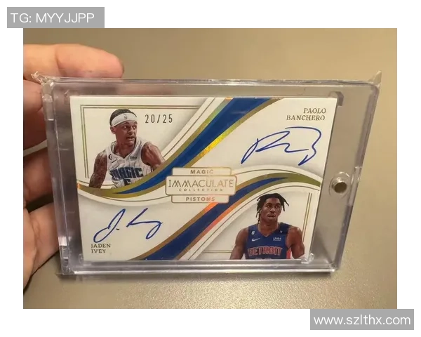 探秘帕尼尼足球卡拆卡热潮 揭开球星卡背后的收藏价值与投资潜力